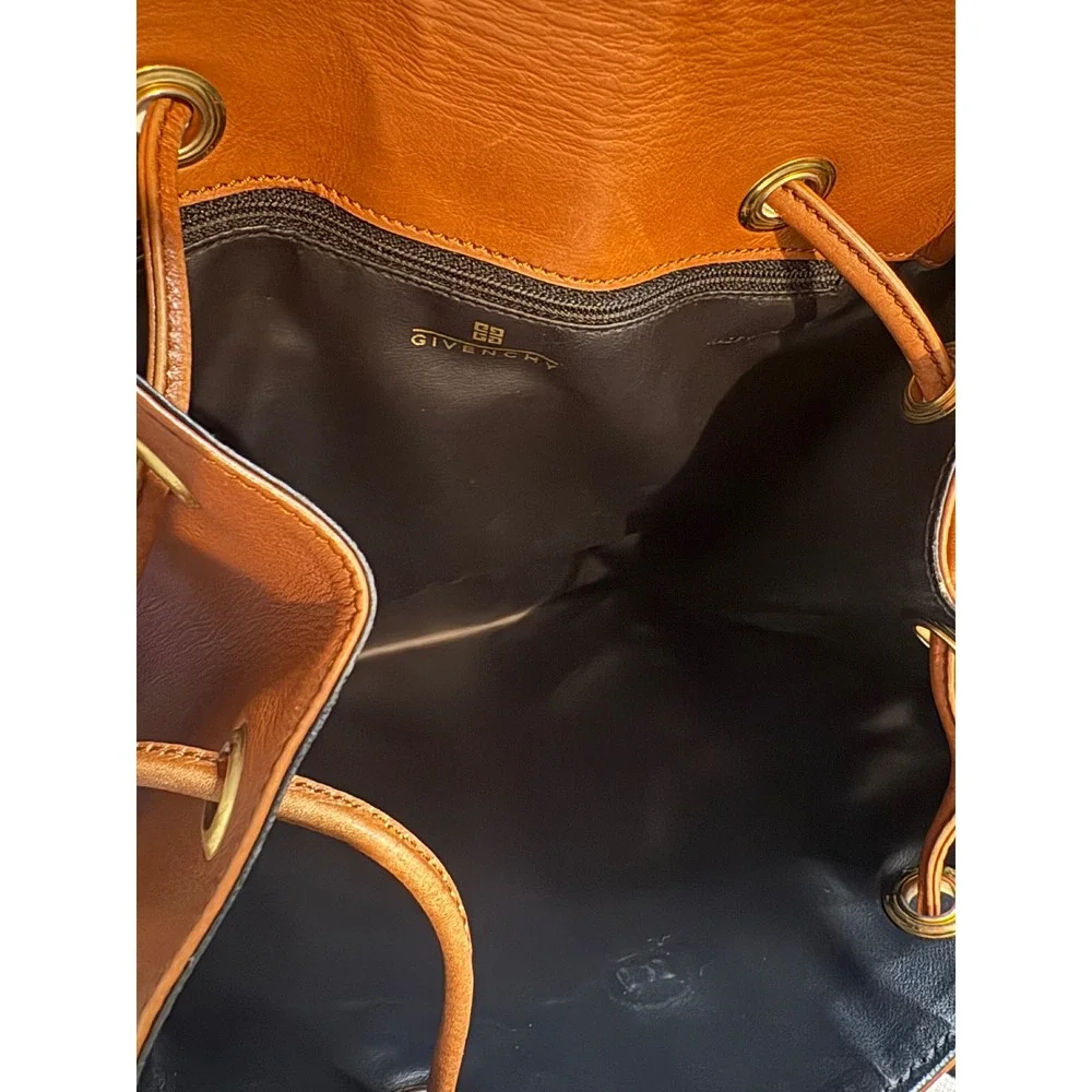 Givenchy Vintage Tan Leather Drawstring Backpack Gold Hardware Studded Logo‎